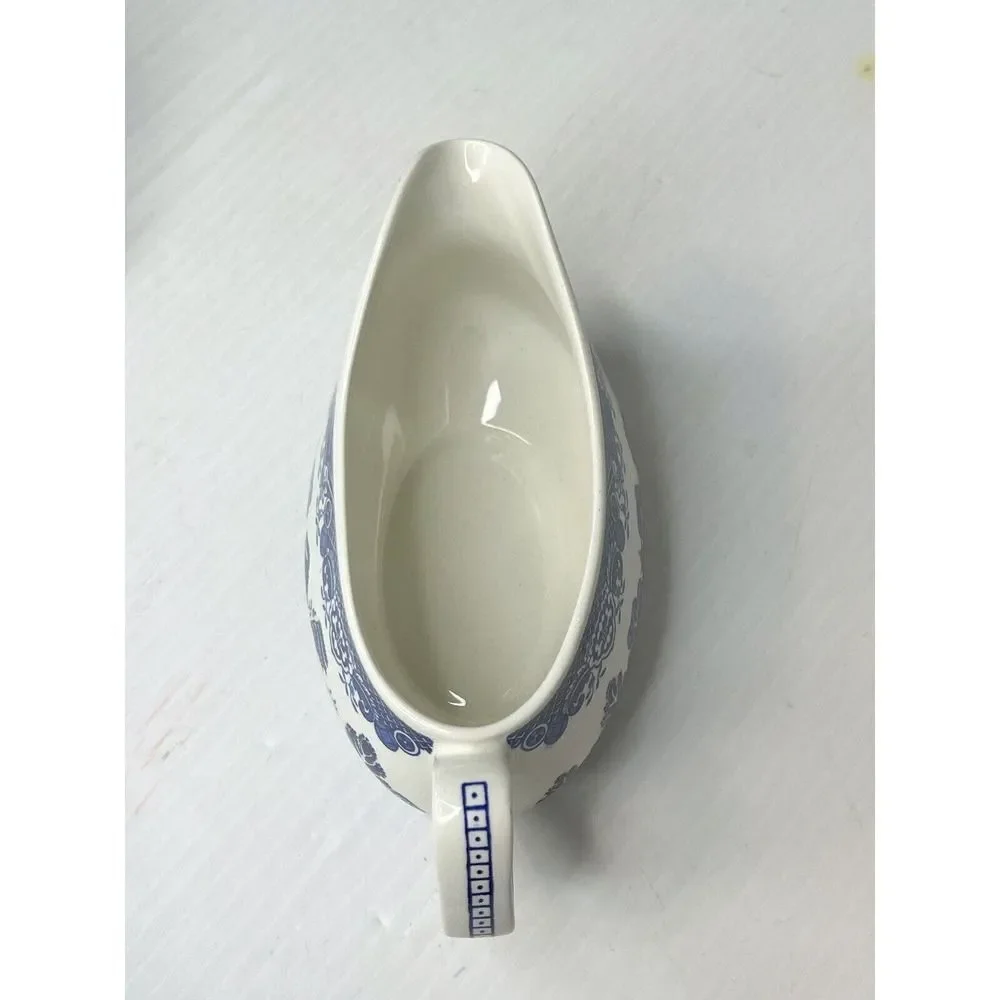 Vintage Woods & Sons~Blue Willow /“WILLOW”~Gravy Boat~Woods Ware/England~💙~NICE